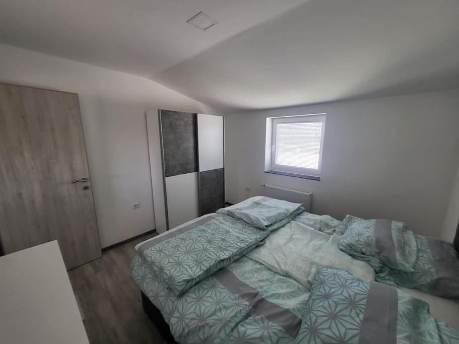 Jack Apartments 马里博尔 外观 照片